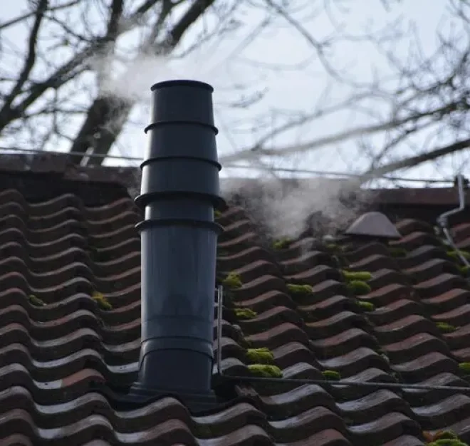 low-angle-view-roof-building_1612261-582